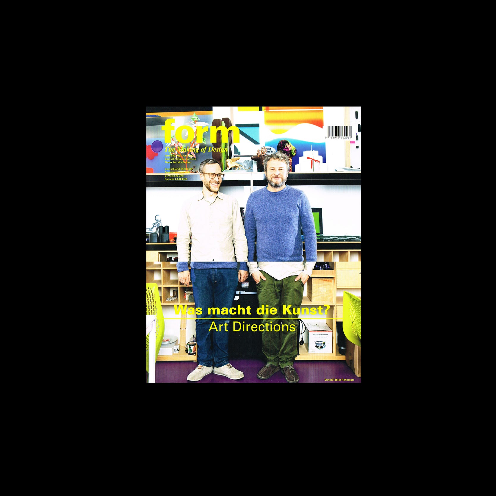 form 242 – Was macht die Kunst? / Art Directions – form Design Magazine